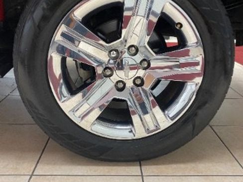 Used 2018 Chevrolet Silverado 1500 Custom w/ Custom Convenience Package RWD image 26