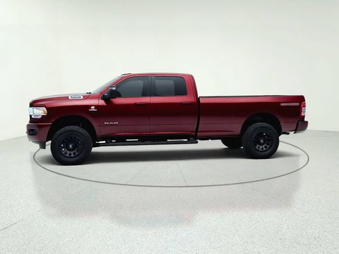 Used 2024 RAM 3500 Big Horn w/ Sport Appearance Package AWD/4WD image 4