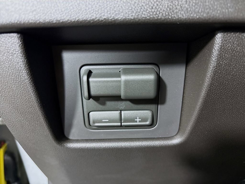 New 2026 GMC Canyon AT4 AWD/4WD image 10