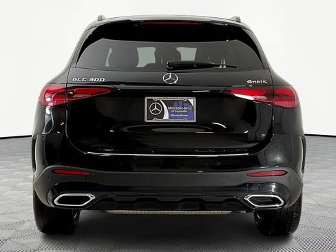 Used 2023 Mercedes-Benz GLC 300 4MATIC image 5