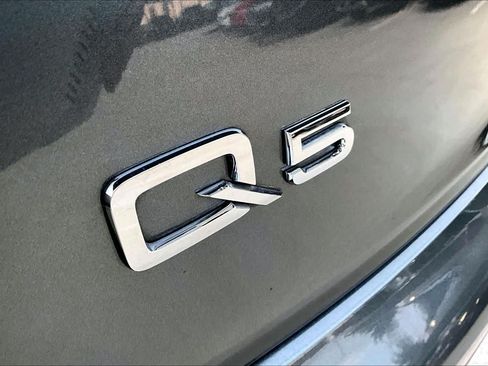 Used 2023 Audi Q5 2.0T Premium Plus w/ Premium Plus Package AWD/4WD image 34