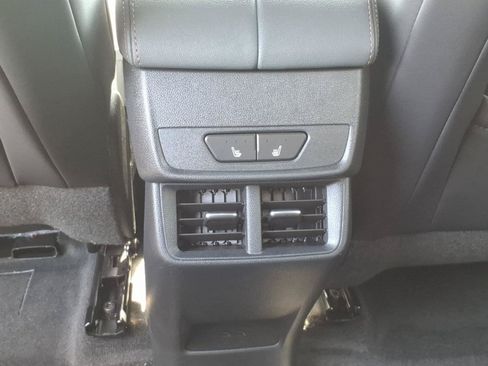 New 2026 GMC Terrain AT4 w/ Convenience Package III AWD/4WD image 9