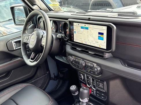 New 2026 Jeep Gladiator Rubicon w/ Safety Group image 26