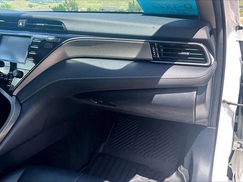 Used 2019 Toyota Camry SE FWD image 26