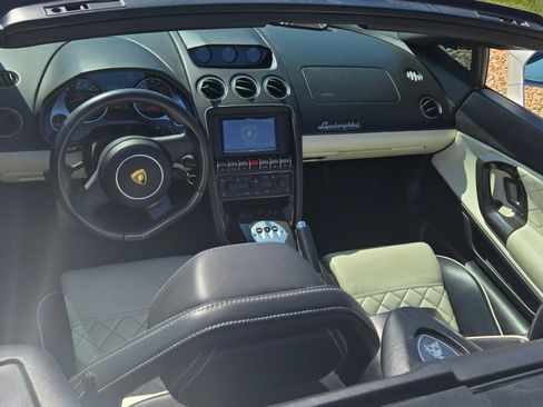 Used 2011 Lamborghini Gallardo LP 560-4 image 17