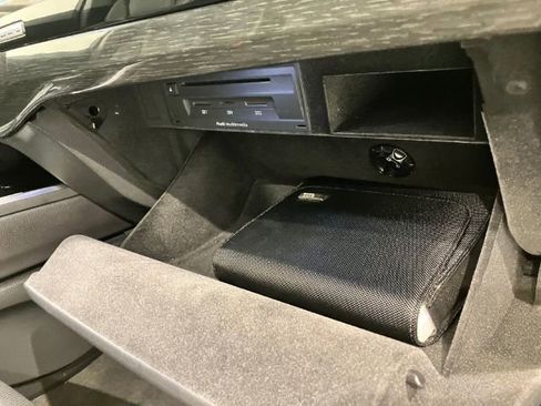 Used 2017 Audi Q7 3.0T Premium Plus image 47