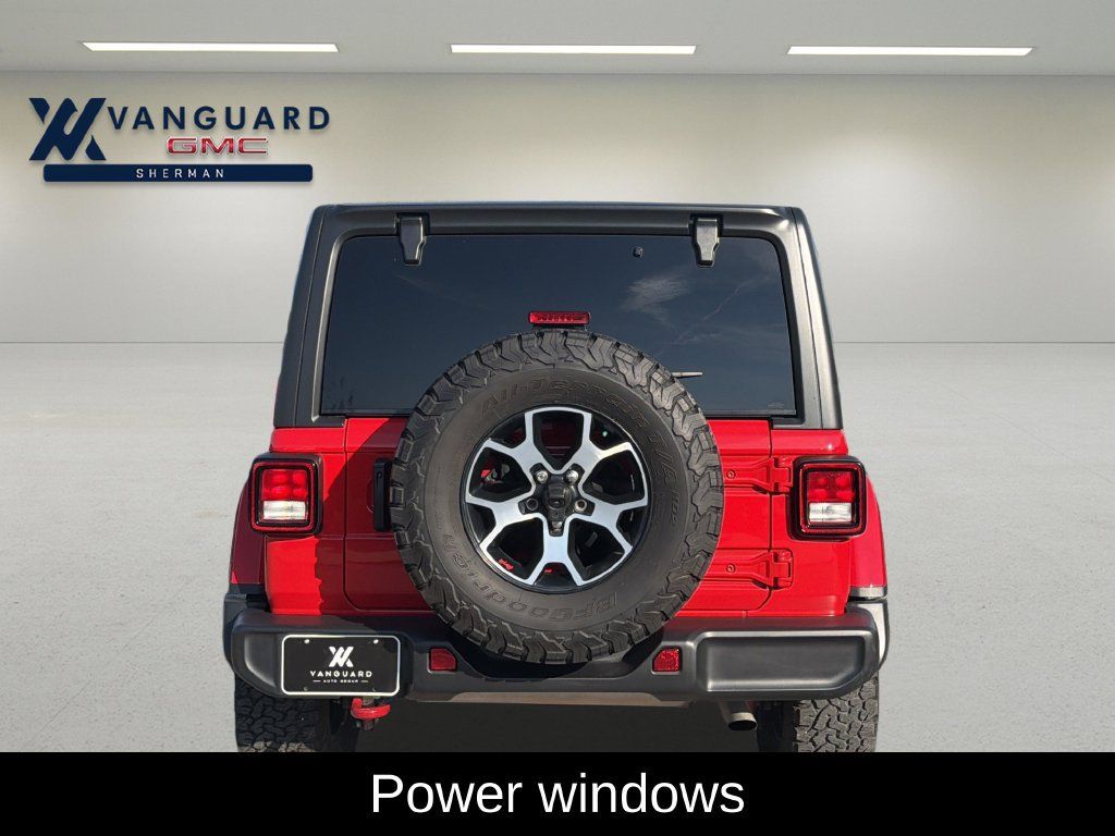 Used 2021 Jeep Wrangler Unlimited Rubicon w/ Cold Weather Group AWD/4WD image 5