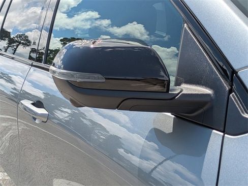 New 2026 GMC Acadia Elevation w/ Black Edition image 10