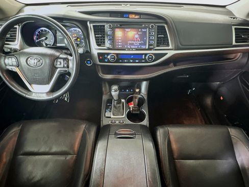 Used 2016 Toyota Highlander Limited AWD/4WD image 27