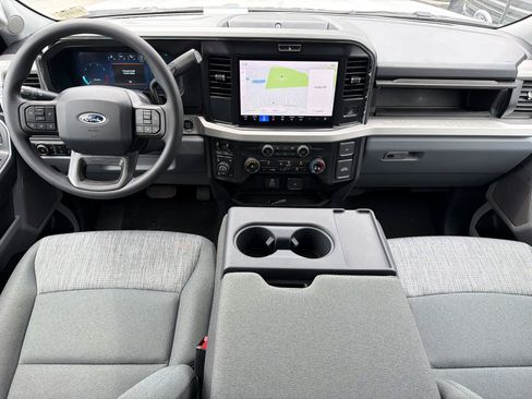New 2026 Ford F250 XLT w/ XLT Premium Package AWD/4WD image 17