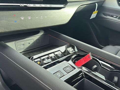 New 2025 Nissan Murano SL image 23