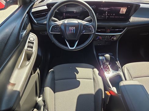 Used 2024 Buick Encore GX Preferred FWD image 11