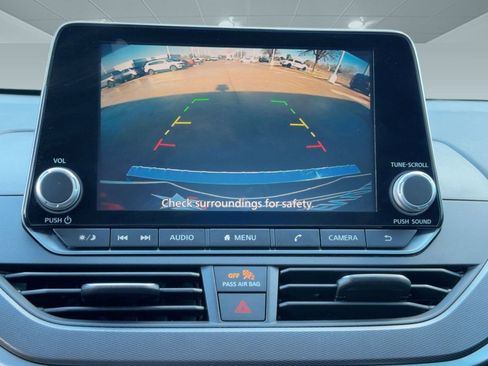 Used 2023 Nissan Altima 2.5 SR image 24