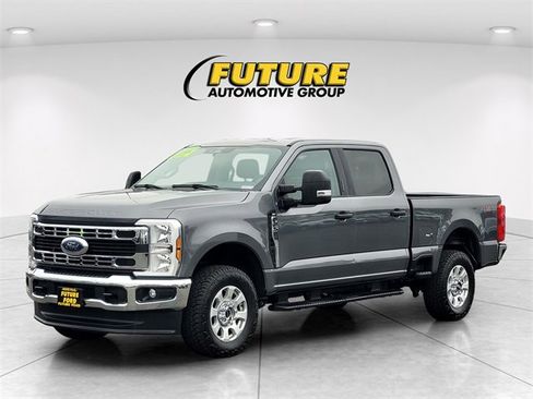 Certified 2024 Ford F250 XLT image 8