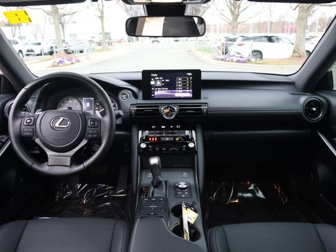 Used 2025 Lexus IS 350 F Sport image 30