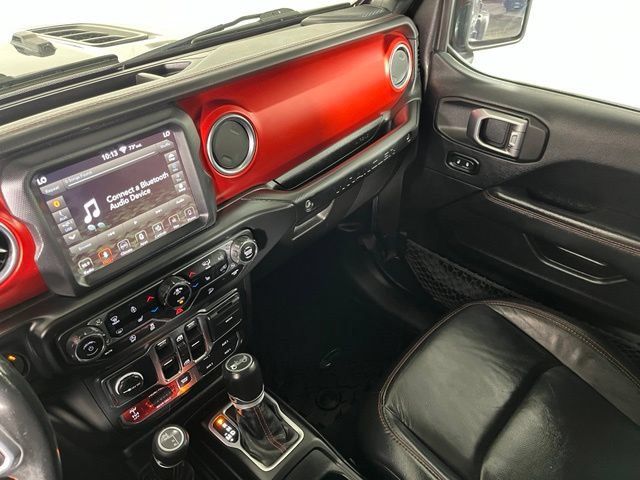 Used 2018 Jeep Wrangler Unlimited Rubicon w/ Dual Top Group AWD/4WD image 37