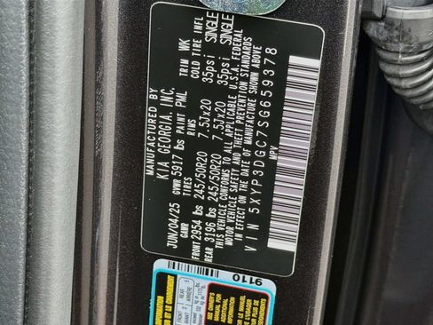 Used 2025 Kia Telluride EX X-Line AWD/4WD image 45