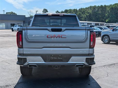 Used 2025 GMC Sierra 1500 SLT w/ SLT Premium Plus Package AWD/4WD image 4