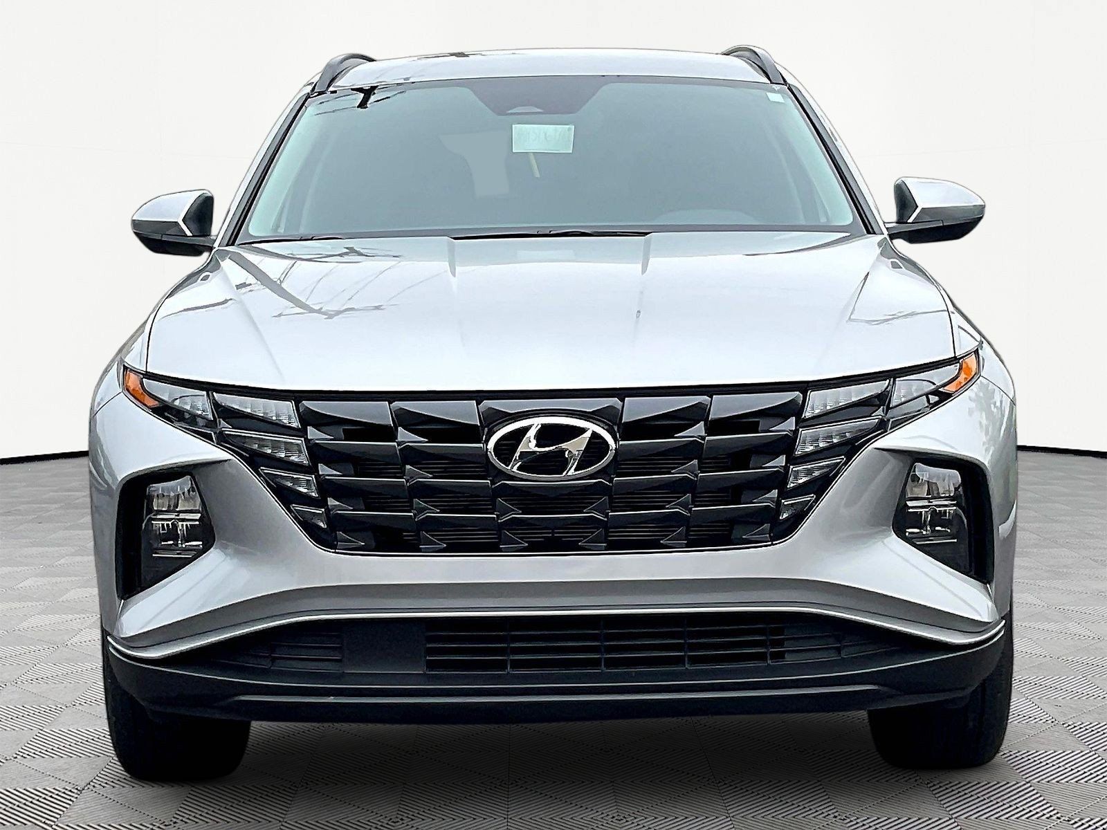 Used 2024 Hyundai Tucson SEL AWD/4WD image 2