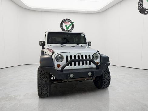 Used 2013 Jeep Wrangler Unlimited Sport AWD/4WD image 11