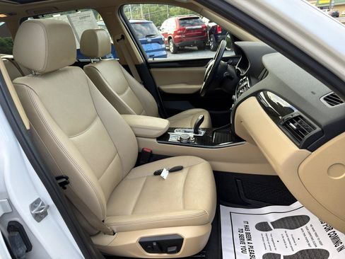 Used 2016 BMW X3 xDrive28i AWD/4WD image 29