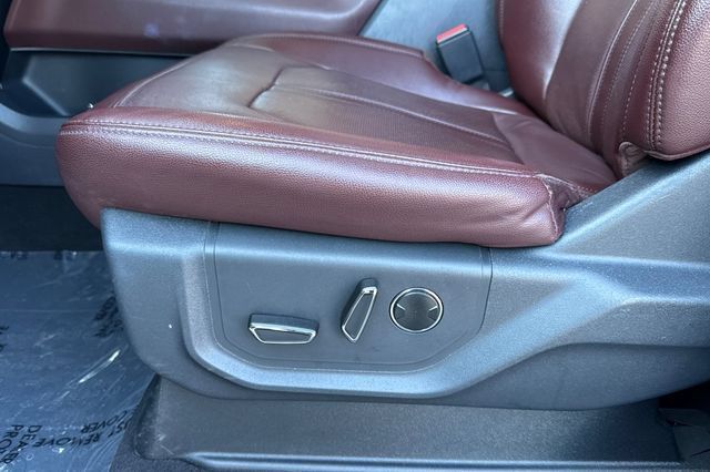 Used 2023 Ford Expedition Limited AWD/4WD image 13
