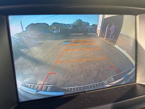 Used 2017 GMC Canyon SLE w/ All Terrain Package image 14