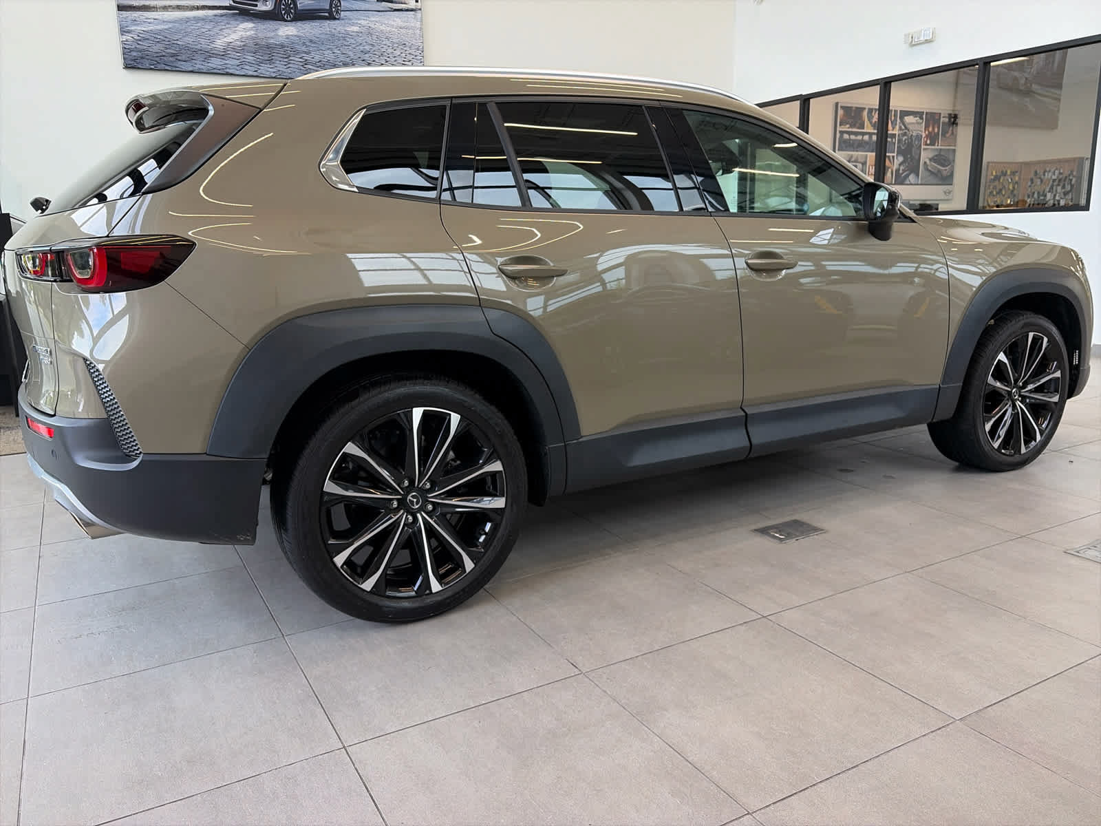 Used 2024 MAZDA CX-50 2.5 Turbo w/ Cargo Package AWD/4WD image 11