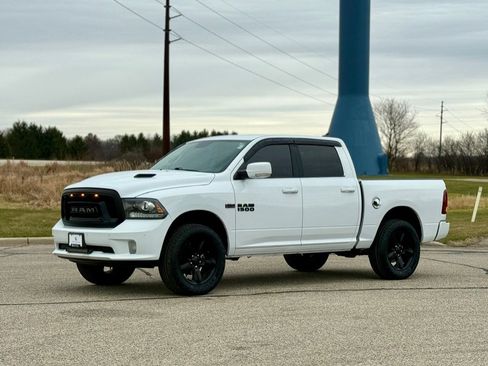 Used 2018 RAM 1500 Sport w/ Sport Premium Group image 5