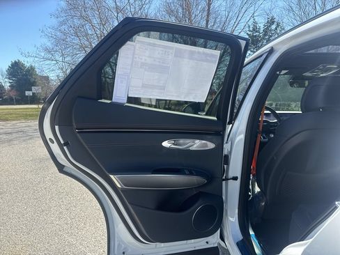 New 2026 Genesis GV70 3.5T Sport Advanced AWD/4WD image 21