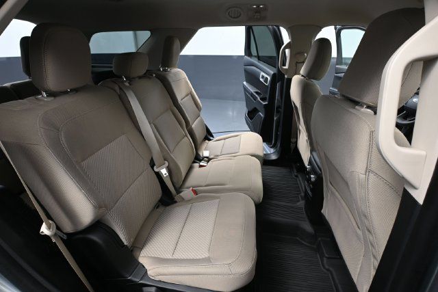 Used 2022 Ford Explorer 4WD image 38