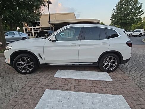 Used 2024 BMW X3 xDrive30i w/ Premium Package AWD/4WD image 5