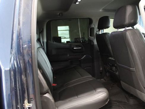 Used 2019 GMC Sierra 1500 SLT AWD/4WD image 16