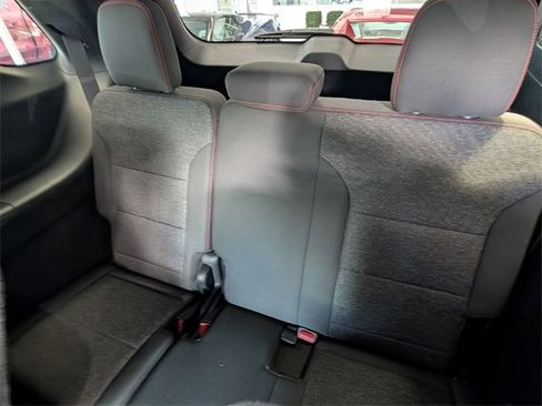 Certified 2024 Chevrolet Traverse Z71 w/ Enhanced Driving Package image 11