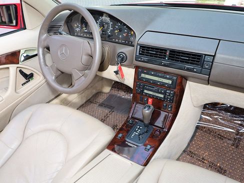 Used 1997 Mercedes-Benz SL 320 image 35