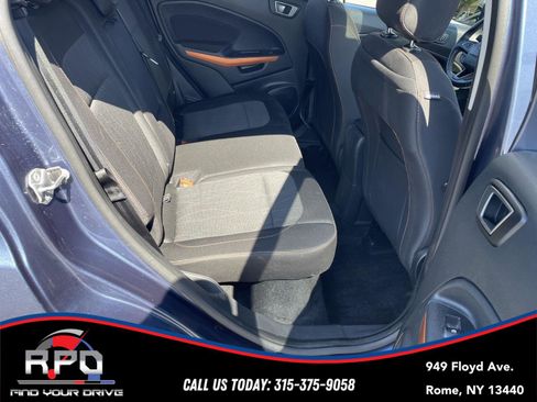 Used 2022 Ford EcoSport SE w/ SE Appearance Package image 14