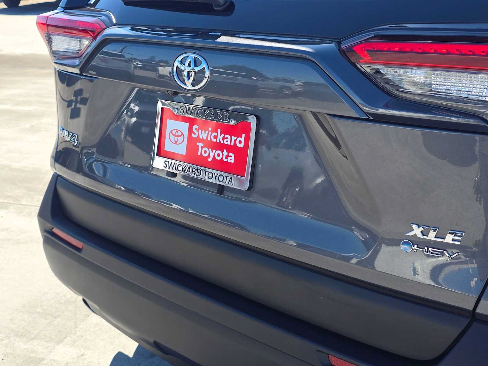 Certified 2025 Toyota RAV4 XLE AWD/4WD image 13