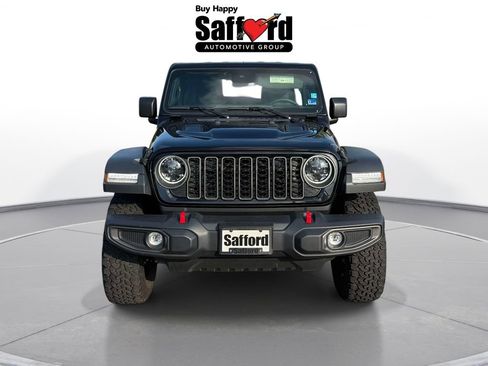 Used 2025 Jeep Wrangler Unlimited Rubicon AWD/4WD image 8