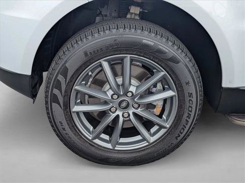 Used 2016 Land Rover Range Rover Sport HSE image 23