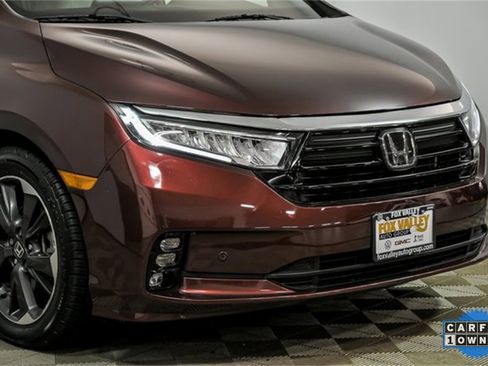 Used 2021 Honda Odyssey Elite image 2