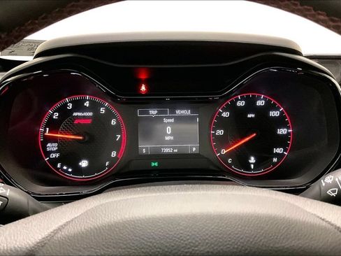 Used 2024 Chevrolet Trax RS FWD image 13