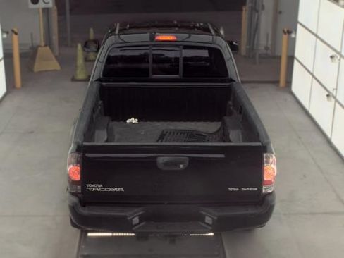 Used 2007 Toyota Tacoma 4x4 Access Cab V6 image 6