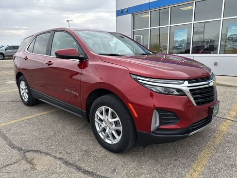 Certified 2023 Chevrolet Equinox LT image 2