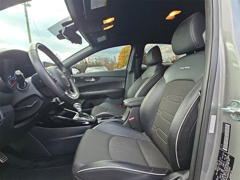 Certified 2023 Kia Forte GT-Line image 14
