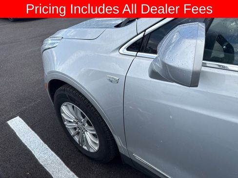 Used 2019 Cadillac XT5 FWD image 9