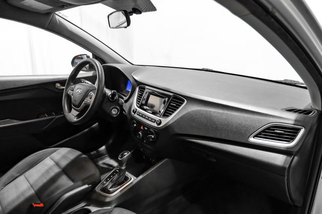 Used 2019 Hyundai Accent SE FWD image 17
