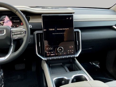 New 2026 GMC Acadia Elevation FWD image 7