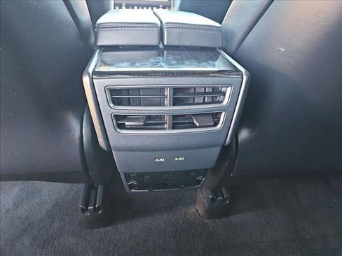 Used 2018 Tesla Model X 75D image 18