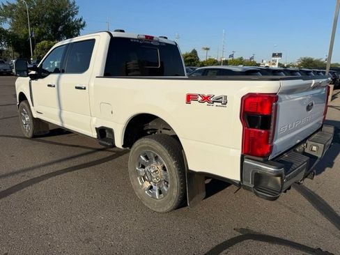 Used 2023 Ford F350 Lariat w/ Lariat Ultimate Package AWD/4WD image 8