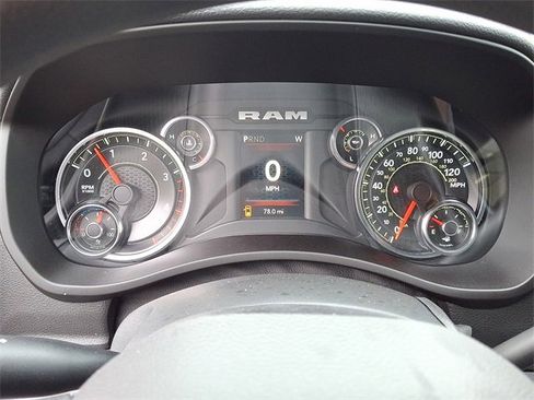 Used 2023 RAM 3500 Tradesman w/ Chrome Appearance Group image 15